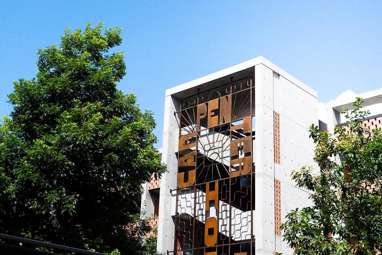 The Carpenter Hotel Austin Exterior photo
